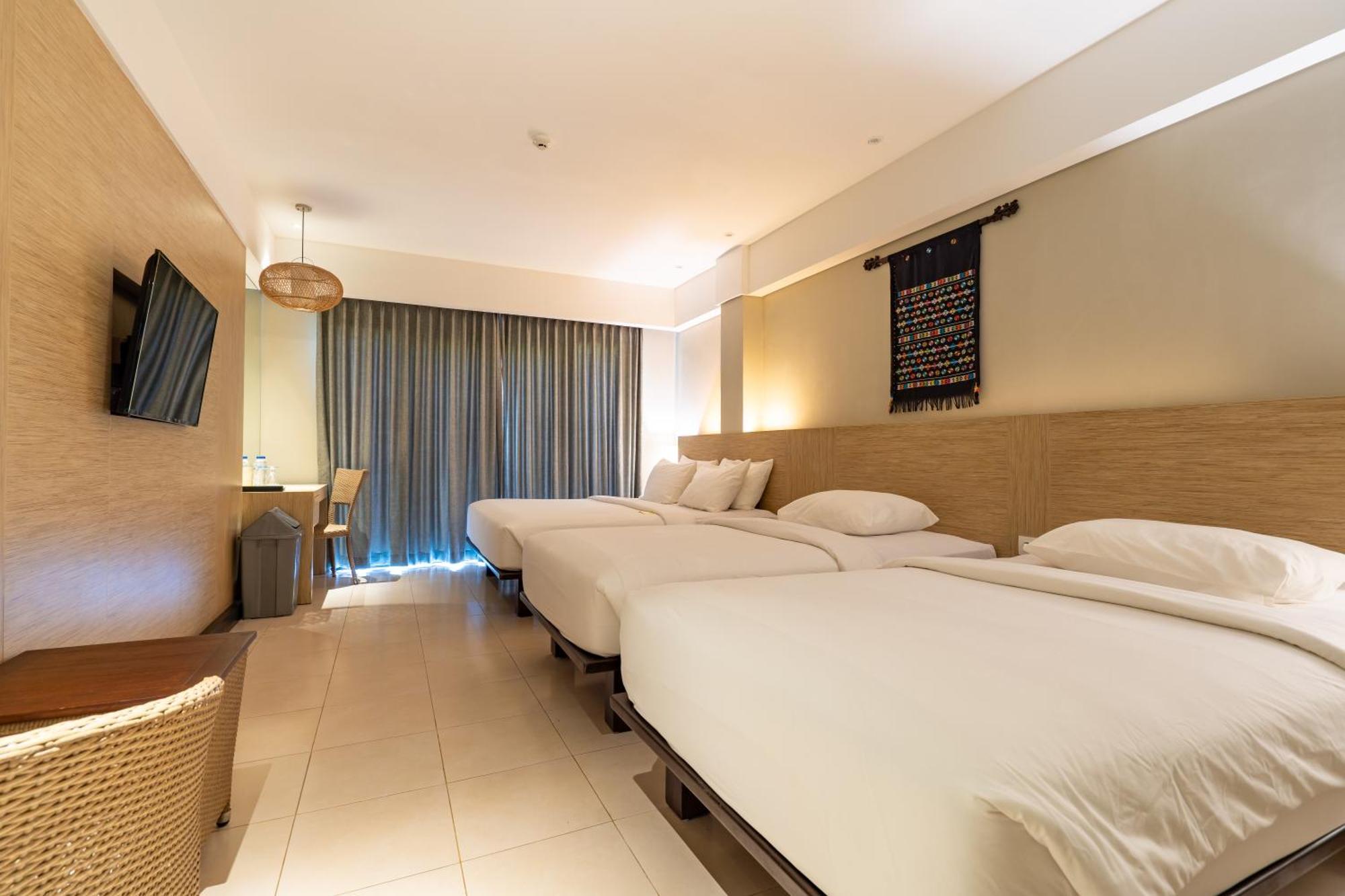 Bintang Flores Hotel Labuan Bajo Zewnętrze zdjęcie