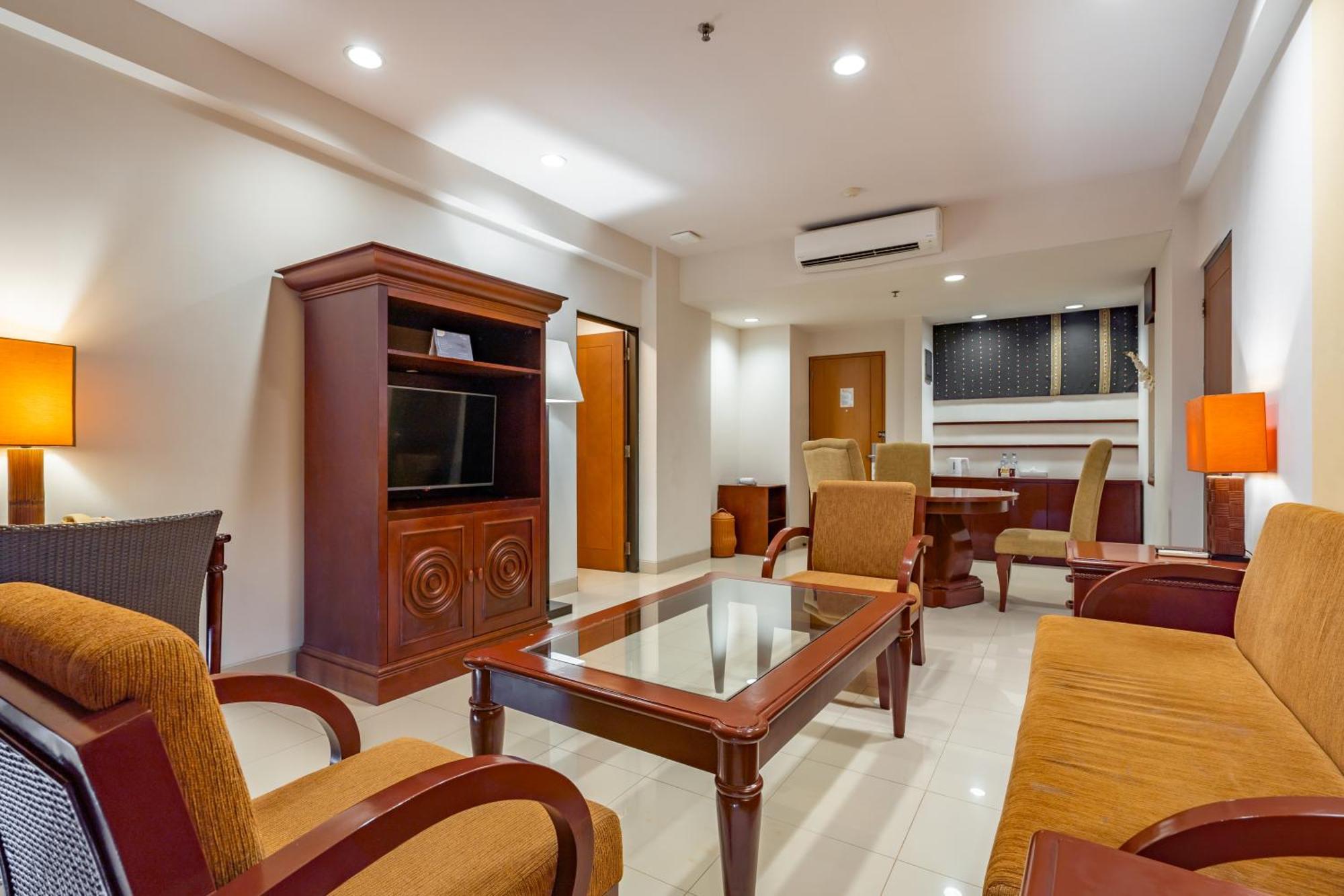 Bintang Flores Hotel Labuan Bajo Zewnętrze zdjęcie